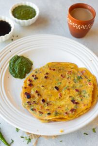 Besan Chilla Recipe (Savory Gram Flour Pancake)